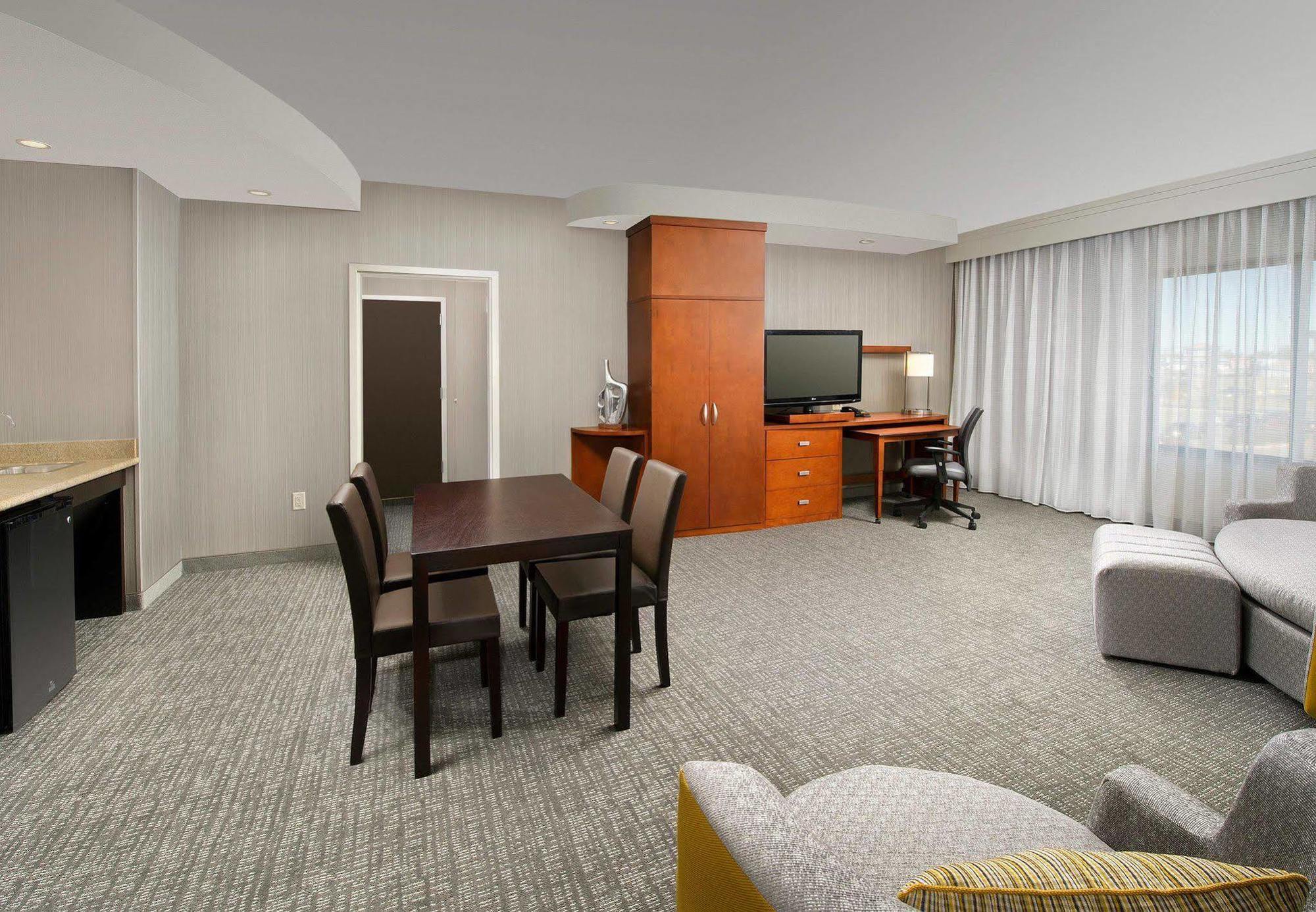 Courtyard By Marriott Wichita Falls Luaran gambar